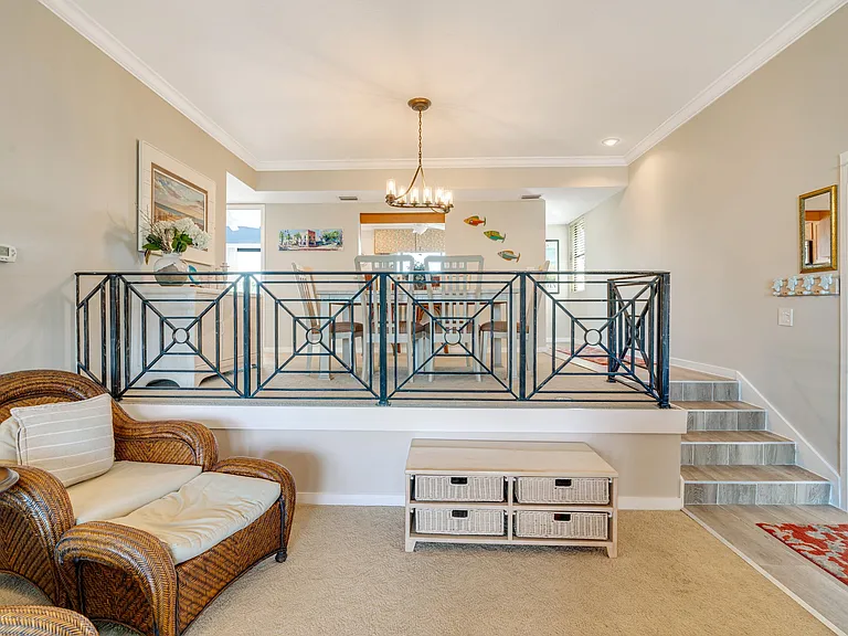 1181 Lake House Cir — Photo 10