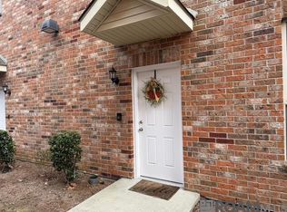 4441 Burbank Dr APT 902, Baton Rouge, LA 70820