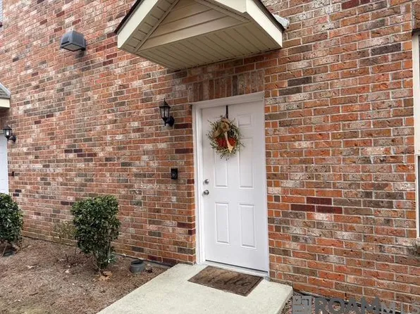 4441 Burbank Dr APT 902, Baton Rouge, LA 70820