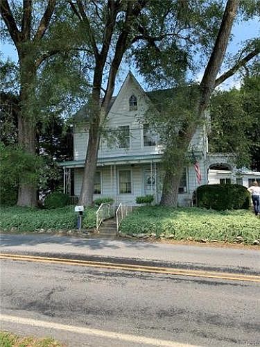 1st image of 2223 Ash Ln