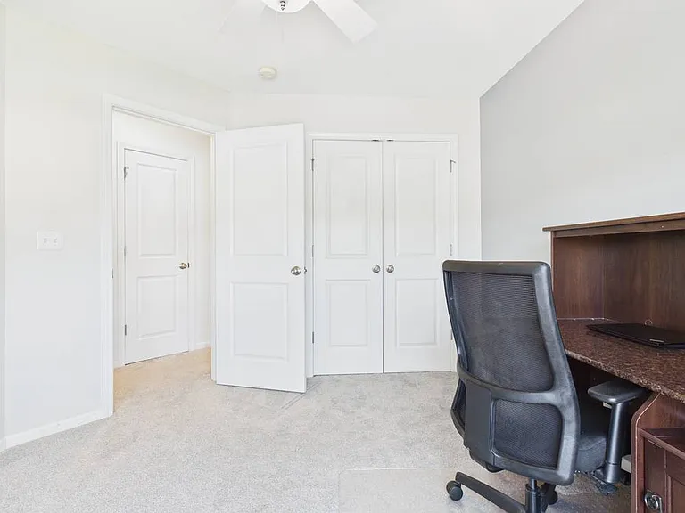 116 Deerfield Dr — Photo 33