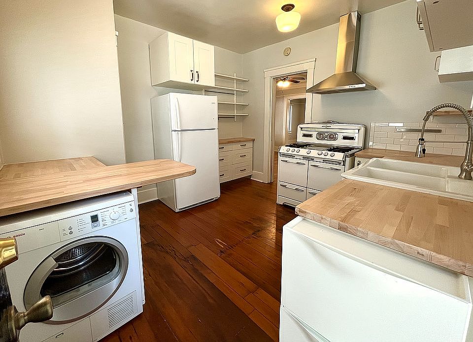 1st image of 225 Linden Ave