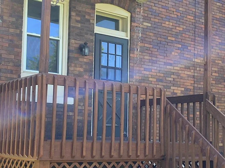 Private 6 x 10 Deck