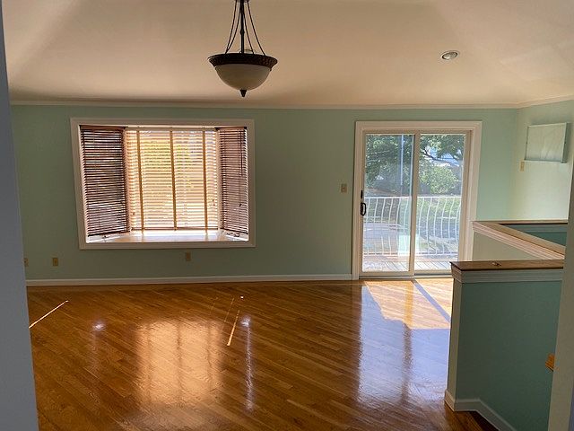 1st image of 15-23 Utopia Pkwy #2