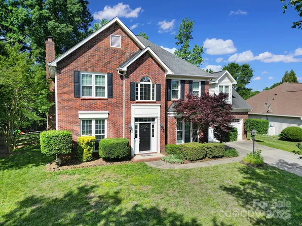 1506 Ivy Bluff Way, Matthews, NC 28105