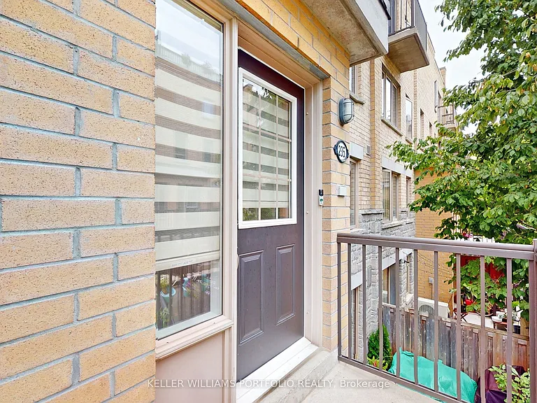 10 Foundry Ave #235 — Photo 30