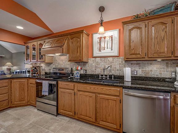 5th image of 719 Mill Creek Shores Ln