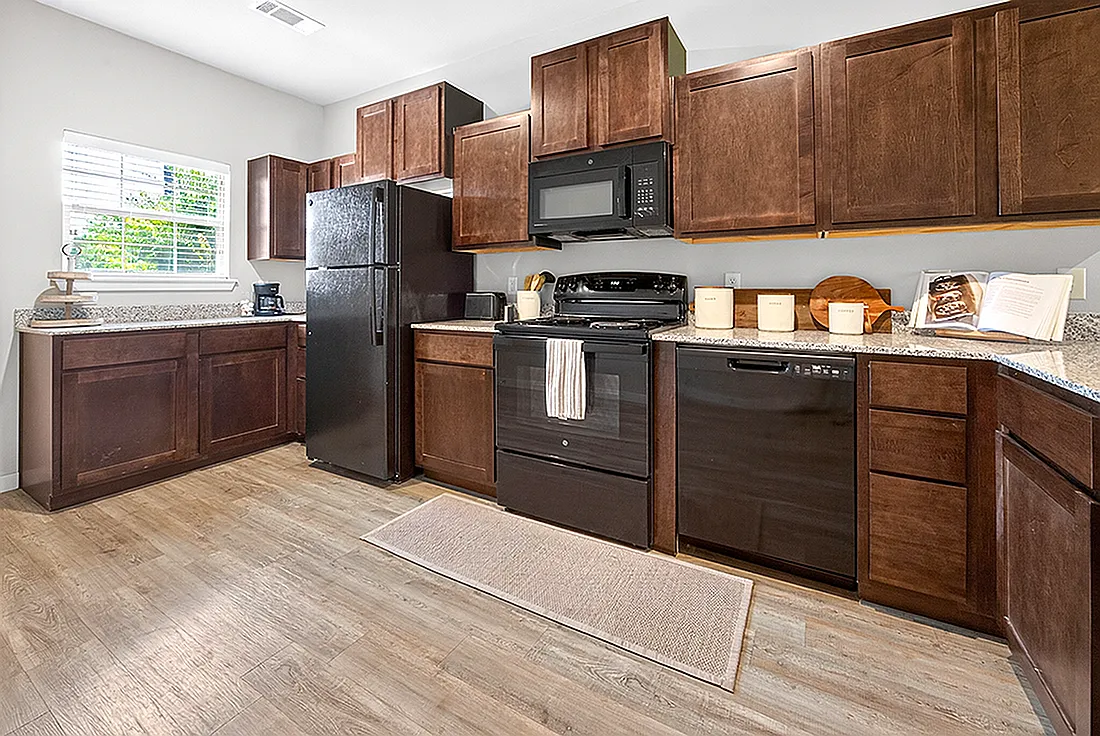 The Reserve at Chaffee Crossing Apartment Homes & Townhomes — Photo 1