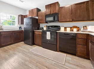The Reserve at Chaffee Crossing Apartment Homes & Townhomes, Fort Smith, AR 72916