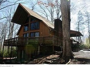 6957 Gate Dr, Thomasville, NC 27360