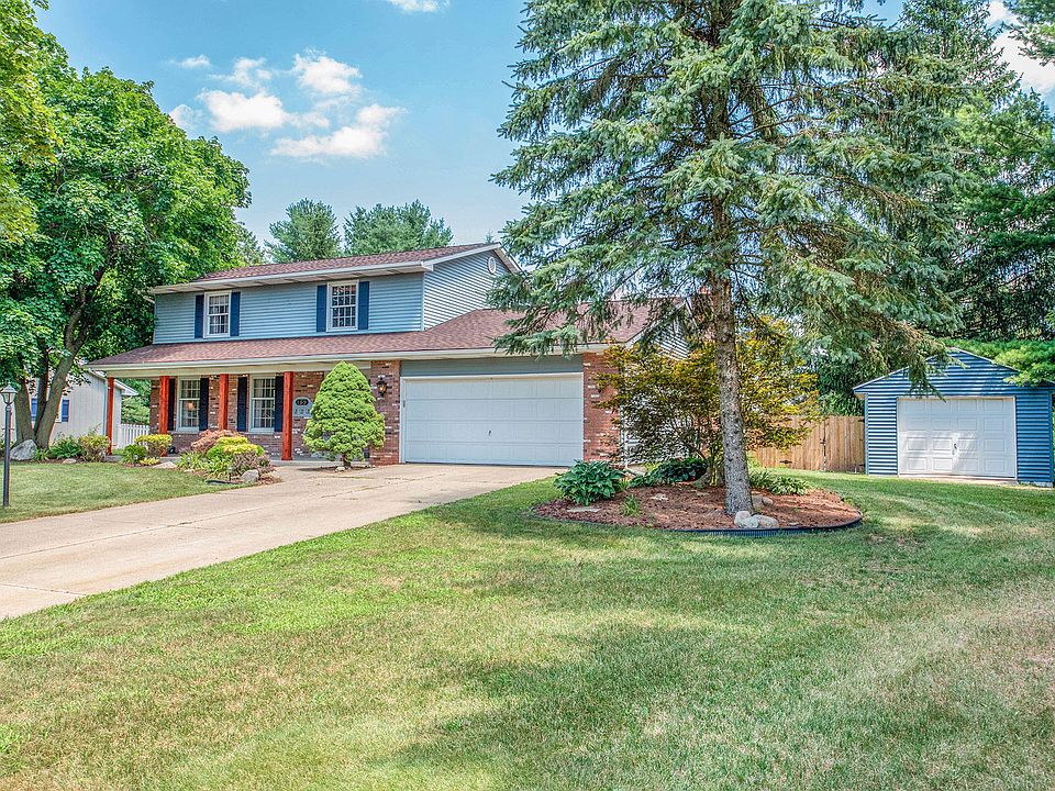 1st image of 169 Winding Wood Way