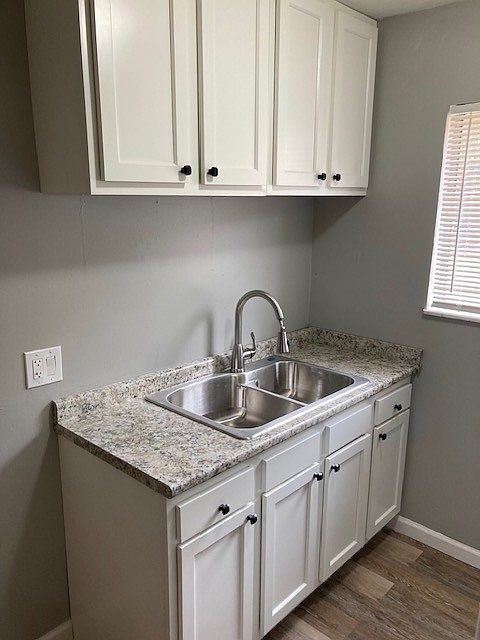 1st image of 1599 Glen Parker Ave #8