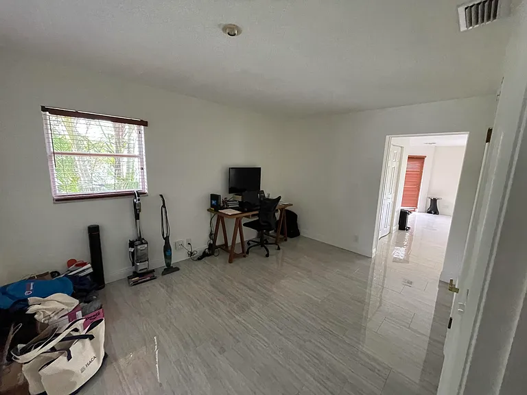 208 Sims Creek Dr — Photo 22