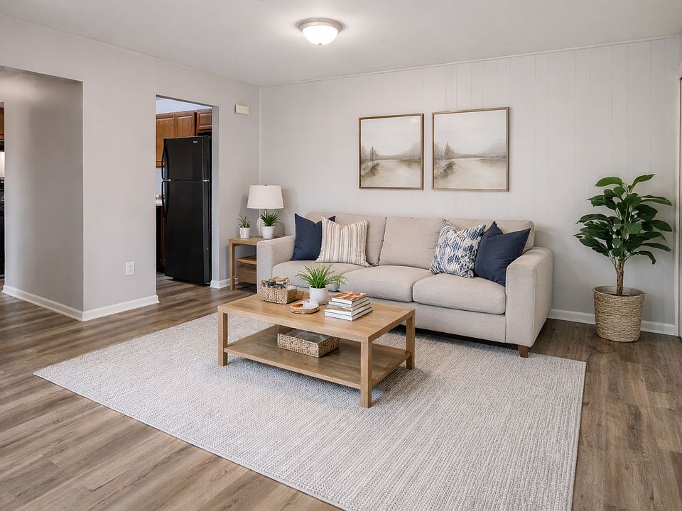 1551 Marie St # 2b-1ba-800sqft, photo 2