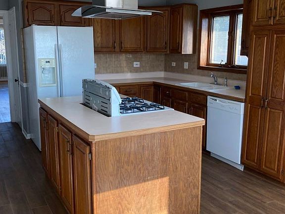 2nd image of 5352 N Magnet Ave #2