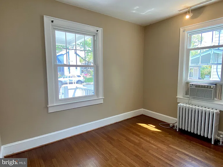 608 N Fillmore St — Photo 17