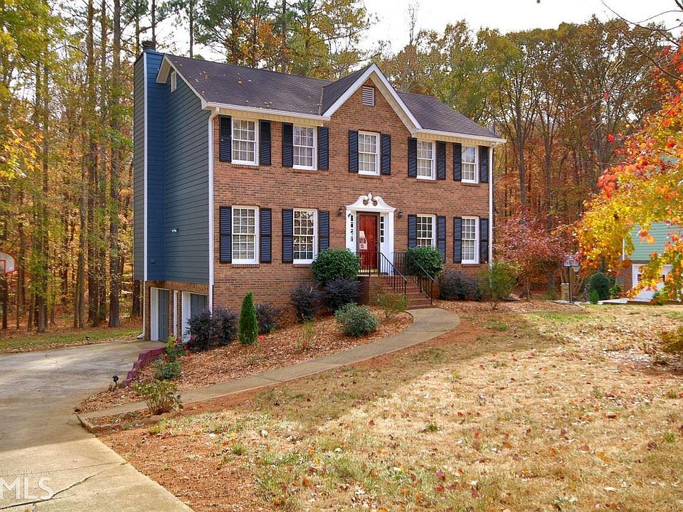 1st image of 348 Knotts Cir