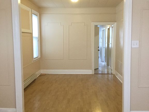 LIVING & DINING ROOM