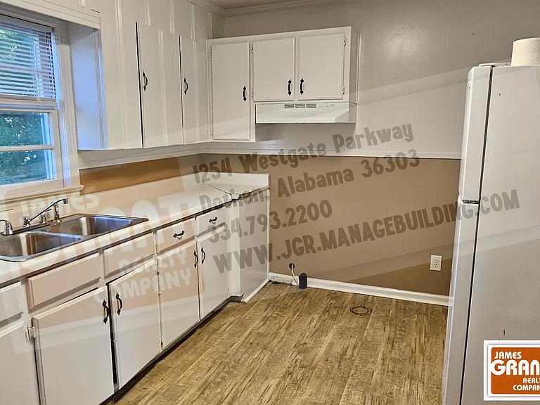 310 W Lafayette St — Photo 5