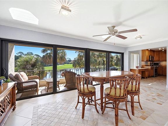 4th image of 105 Clubhouse LN #388