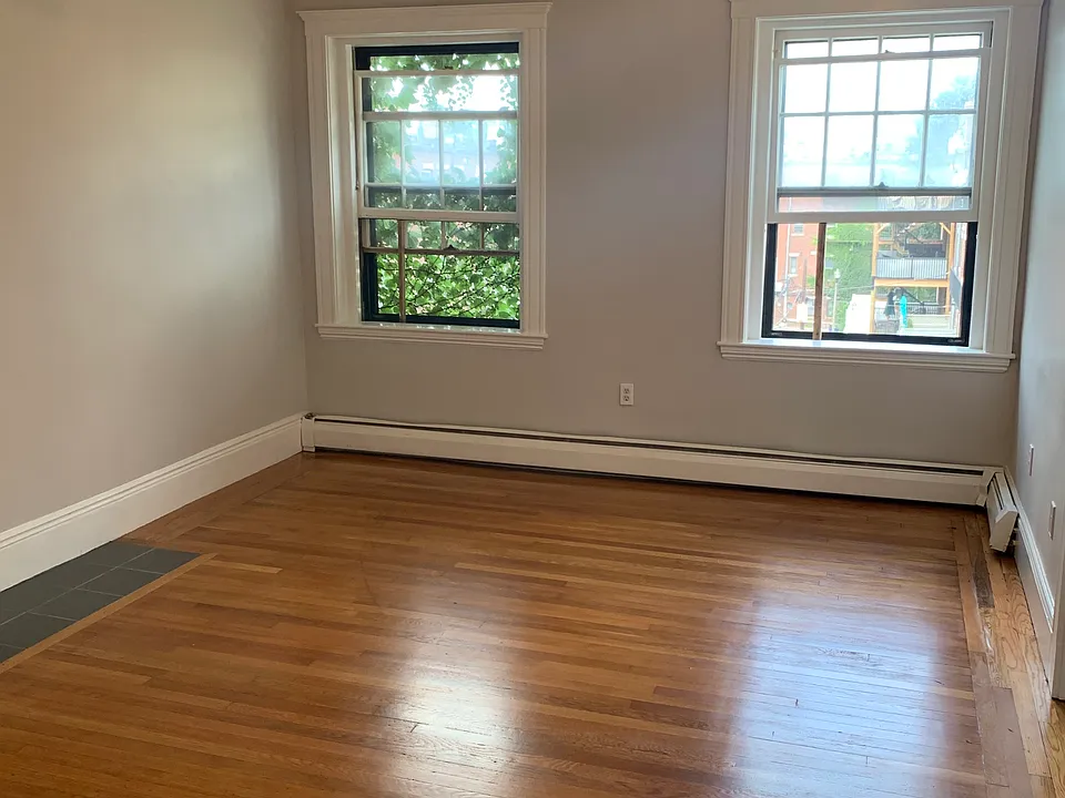 26 Medfield St #6