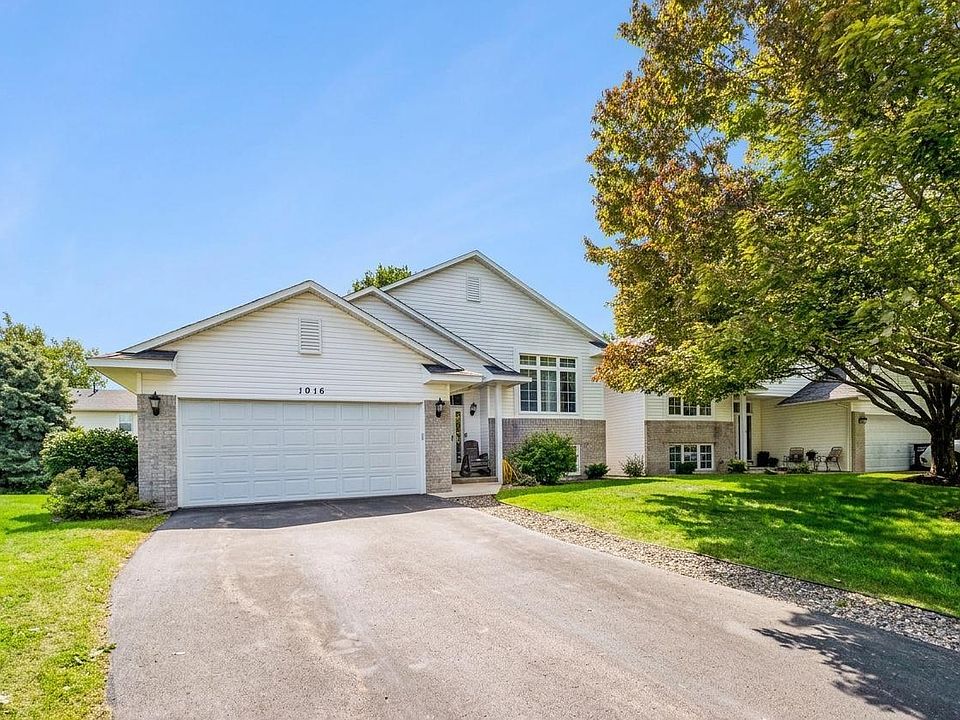 1st image of 1016 Lilac Ct