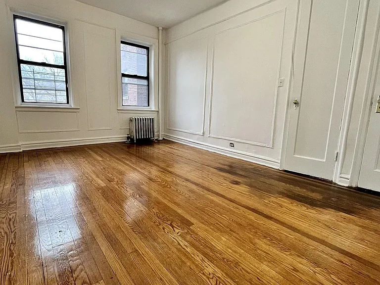 541 Bronx River Rd — Photo 20