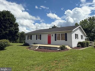 434 Anderson Rd, Martinsburg, WV 25404