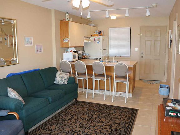 5th image of 1919 Bay Blvd APT A16