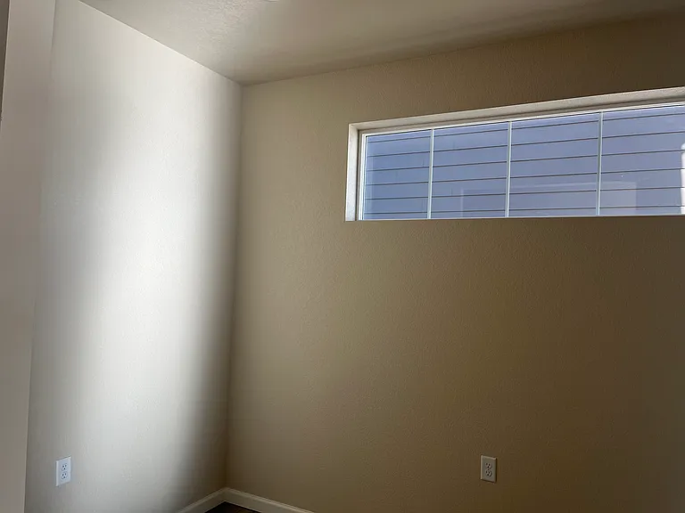 2465 Andrew Dr — Photo 43