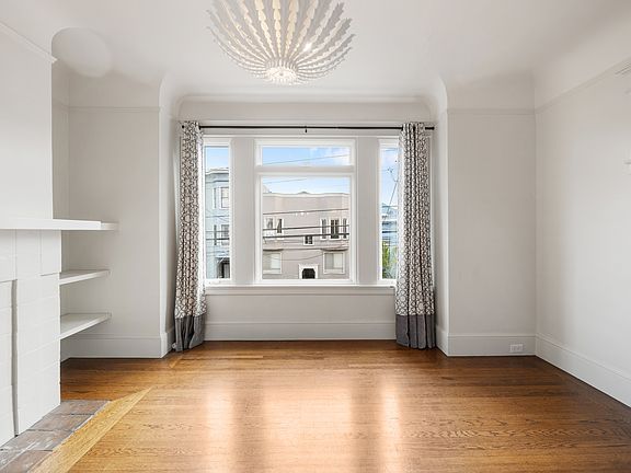 2nd image of 3864 23rd St