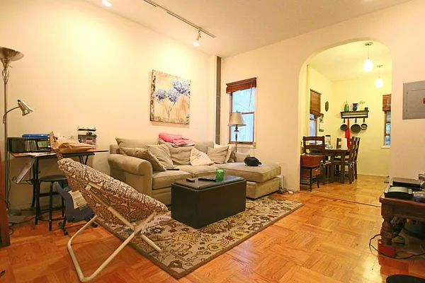 Rented by Keller Williams NYC | media 35