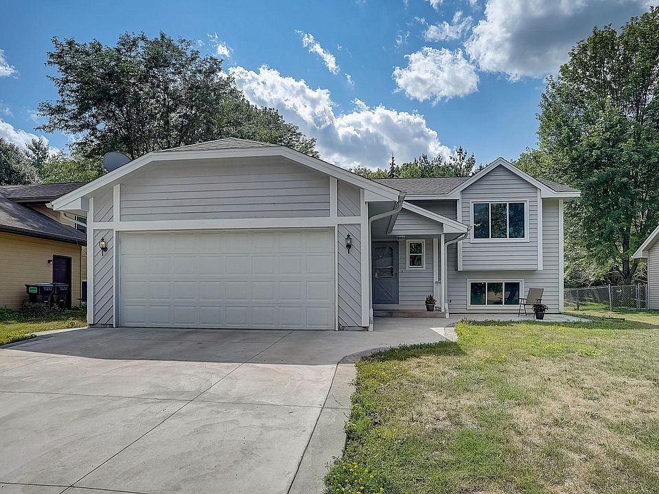 1st image of 13112 Court Pl