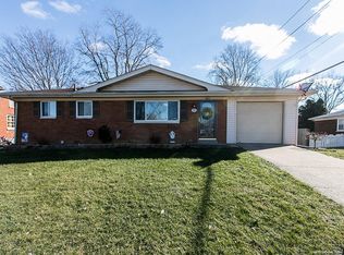 662 Redwood Dr, Clarksville, IN 47129