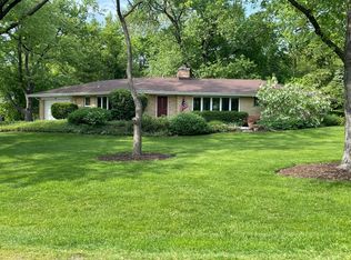 6427 Pontiac Dr, Indian Head Park, IL