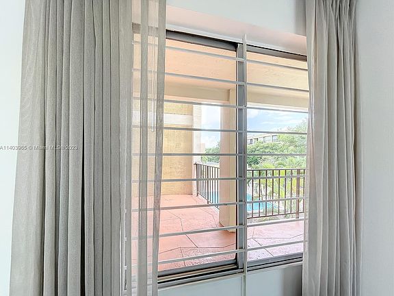 4th image of 9240 Fontainebleau Blvd APT 303