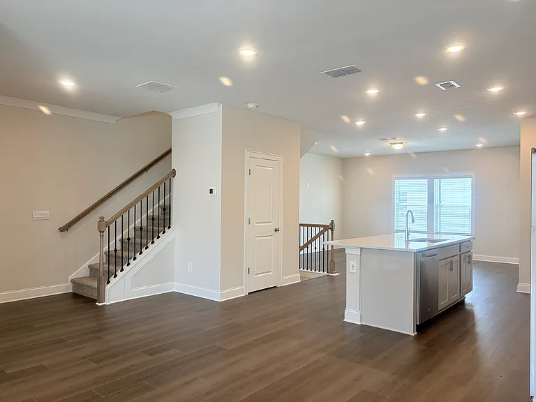 2756 Devon Vale St — Photo 6