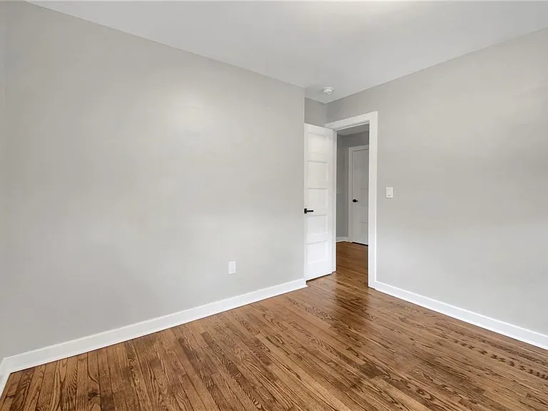 2692 Rockcliff Rd SE — Photo 18