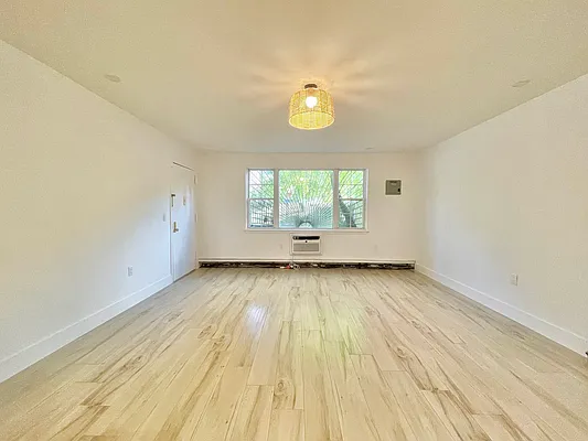 Rented by Doorway NYC, LLC | media 6