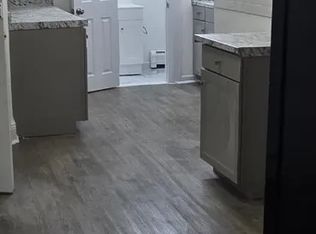 39 E 26th St #4, Bayonne, NJ 07002