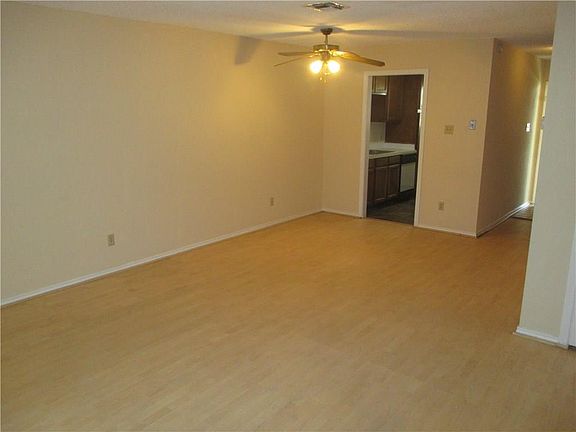 5th image of 7405 Kingswood Dr