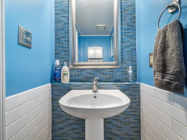 125 Wirt Avenue image 14 of 17