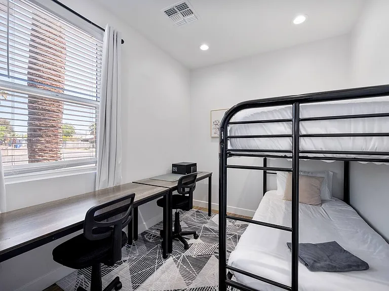 3753 E Polk St #A — Photo 21