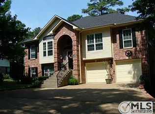 17998 Bluewaters Ln, Flint, TX 75762