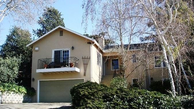 1st image of 109 El Camino Real