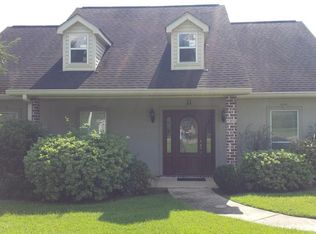 11 Julianne Dr, Carriere, MS 39426