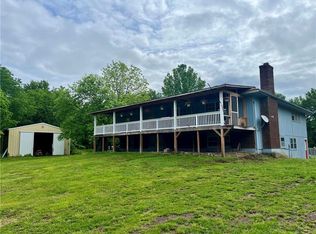 27611 S Wolf Rd, Freeman, MO 64746