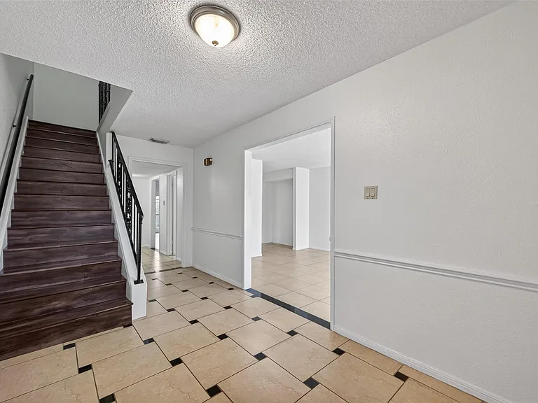 14381 Still Meadow Dr — Photo 7