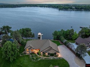 6216 Shamrock Dr, Madison Lake, MN 56063