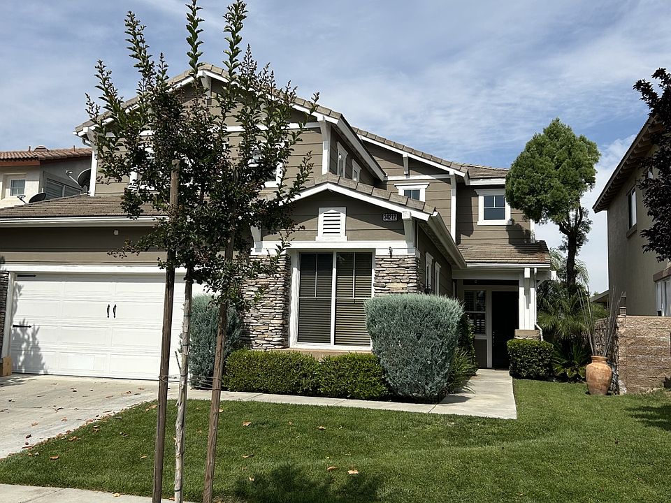 1st image of 34212 Pinehurst Dr